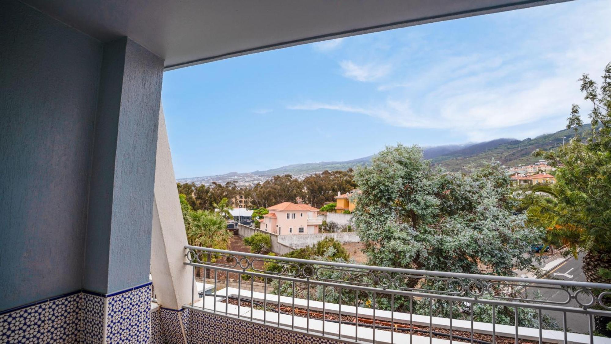 Coral La Quinta Park Suites Santa Úrsula 외부 사진