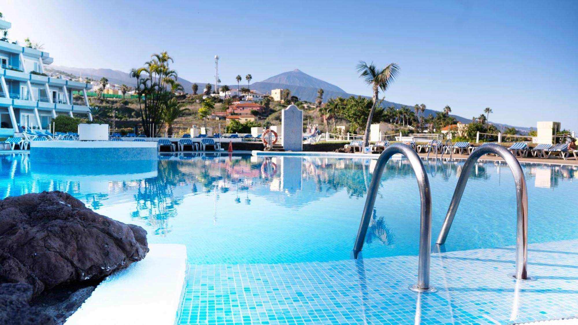 Coral La Quinta Park Suites Santa Úrsula 외부 사진